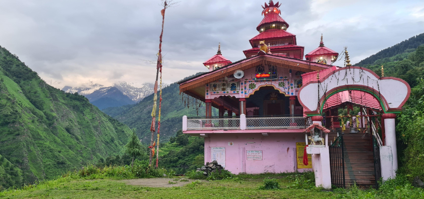 छह बार मलबे का प्रहार, धराली गांव तबाह... समेश्वर देवता का मंदिर अडिग, चमत्कार ने जगाई आस्था