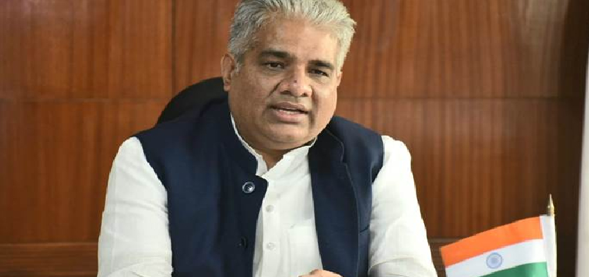 वायु प्रदूषण रोकने को लेकर संसद में उठा सवाल, जानें पर्यावरण मंत्री ने क्या दिया जवाब?