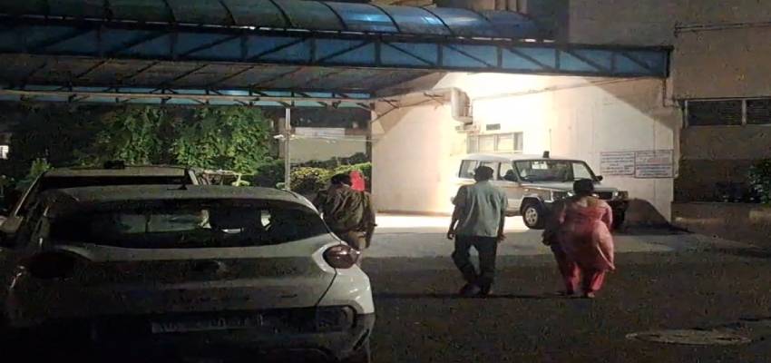 HARYANA NEWS: रोहतक में पुलिस और बदमाशों के बीच मुठभेड़, दो बदमाशों को लगी पैर में गोली, तीसरा बाइक से गिरने से हुआ घायल