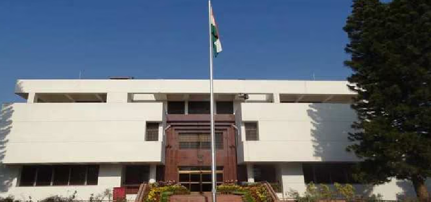 पाकिस्तानी दूतावास पर इन चीजों की सप्लाई बंद, भारत ने दिया पड़ोसी देश को करारा जवाब