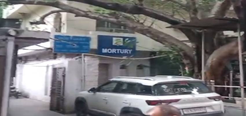 दिल्ली घूमने आए बच्चों के सर से छीन पिता का साया, ट्रेन की चपेट में आने से पिता और चाचा की मौत