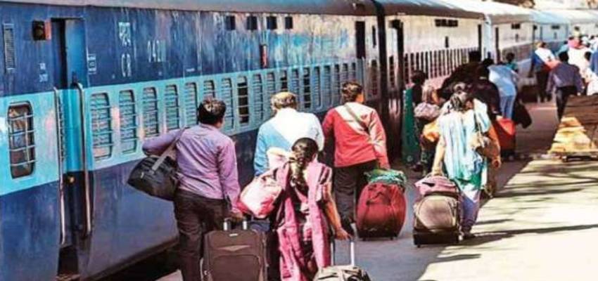 Indian Railway Rule: ट्रेन में अब एयरलाइंस जैसे नियम, लिमिट से ज्यादा सामान, तो खैर नहीं