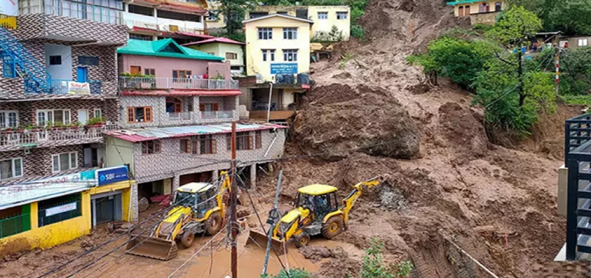 देहरादून: थराली में बादल फटने से भारी तबाही...मलबे ने उजाड़े कई घर, 1 की मौत; एक लापता