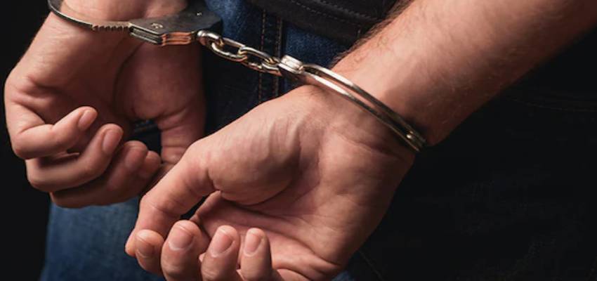 दिल्ली पुलिस की बड़ी कार्रवाई, नंदू गैंग के दो शार्पशूटर मुठभेड़ में गिरफ्तार