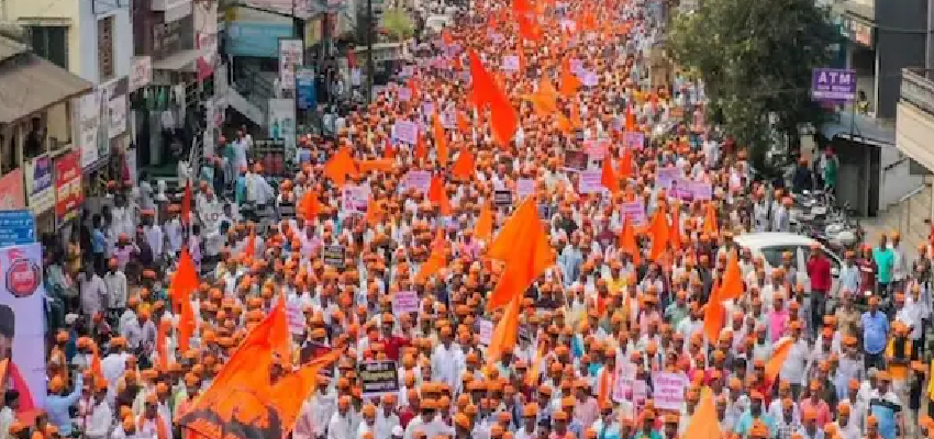 मराठा आरक्षण आंदोलन के कारण थम गई मुंबई की रफ्तार, कई इलाकों में दिखा जाम