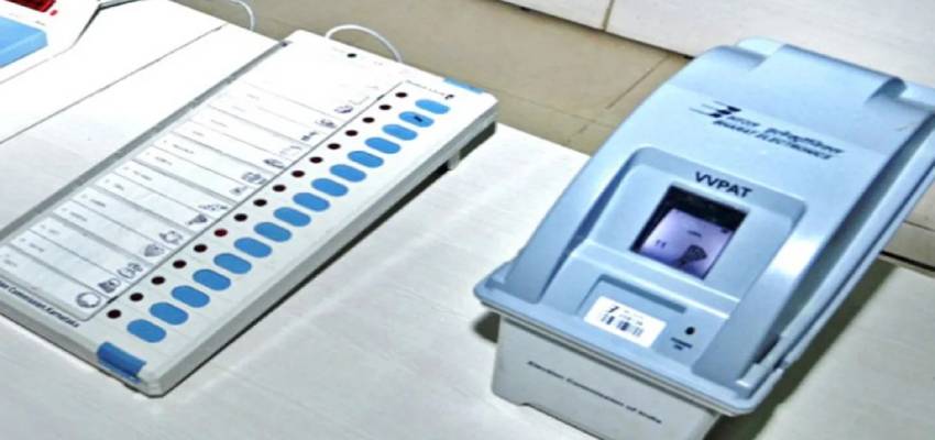 बिहार चुनाव से पहले EC ने EVM बैलेट का लुक बदला, अब उम्मीदवारों की होगी रंगीन फोटो और बोल्ड फॉन्ट