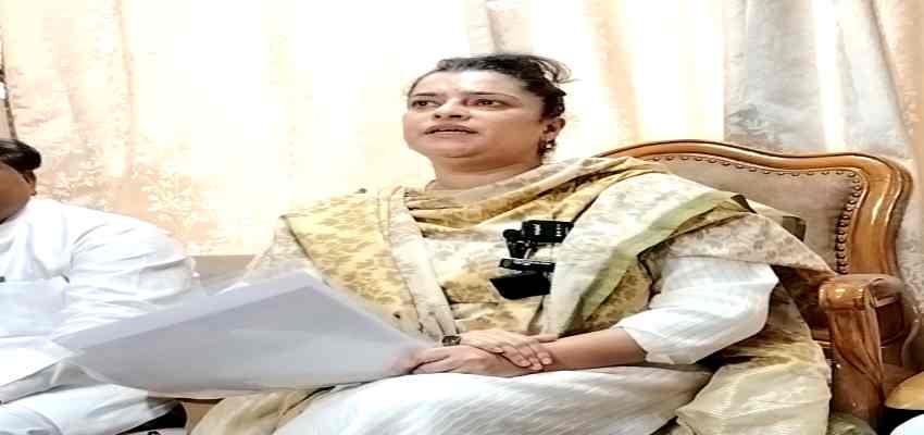 
							नई जीएसटी व्यवस्था लागू कर प्रधानमंत्री ने देशवासियों को त्योहारों पर दी है बहुत बड़ी सौगात- मंत्री श्रुति चौधरी