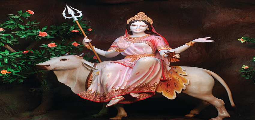 Shardiya Navratri Day 8: क्यों खास है महागौरी की पूजा और कन्या पूजन? नवरात्र के आठवे दिन  जानें महाष्टमी की विशेष महिमा