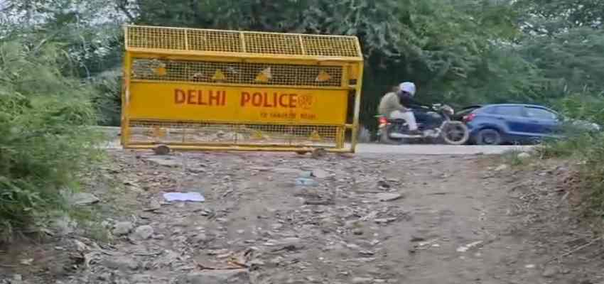 
							Delhi Encounter: मुनव्वर फारूकी की हत्या का बना रहे थे प्लान, दिल्ली पुलिस ने धर दबोचा