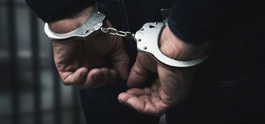 दिल्ली पुलिस के हत्थे चढ़ा सेक्सटॉर्शन का सरगना, हरियाणा से बुन रहा था ब्लैकमेलिंग का डिजिटल जाल