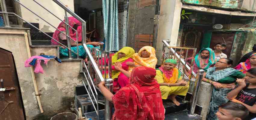 दिल्ली में प्यार में पागल युवक ने की हत्या, वजह बनी एकतरफा मोहब्बत