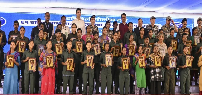 Chhattisgarh News: एक साथ 170 नक्सलियों ने किया आत्मसमर्पण, अमित शाह बोले- नक्सल मुक्त होगा राज्य