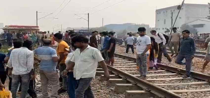 HARYANA NEWS: बहादुरगढ़ में ट्रेन की चपेट में आने से दो युवकों की मौत, यूपी के रहने वाले थे मृतक