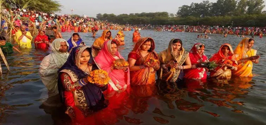 रामायण से महाभारत तक फैली परंपरा, जानें छठ पर्व कैसे बना लोकआस्था का प्रतीक