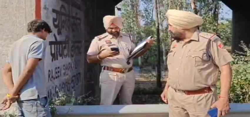 HARYANA NEWS: अंबाला की सड़क पर संदिग्ध परिस्थतियों में मिला युवक का शव, इलाके में हड़कंप