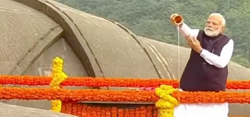 सरदार पटेल की जयंती पर पीएम मोदी ने दी श्रद्धांजलि, श्रेष्ठ भारत के संकल्प का भव्य आयोजन