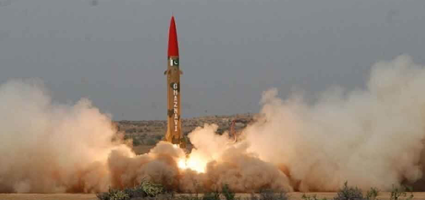 
									पाकिस्तान कर रहा न्यूक्लियर टेस्ट, ट्रंप ने किया इंटरव्यू में बड़ा खुलासा