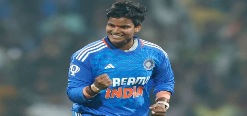 
							दीप्ति शर्मा की सफलता पर माता-पिता का सीना गर्व से चौड़ा, बोले - बेटी की वजह से ही सम्मान...