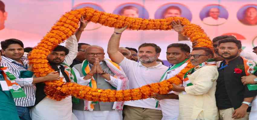 ‘नीतीश कुमार पीएम मोदी और अमित शाह के हाथ कंट्रोल है’ औरंगाबाद में एनडीए पर राहुल गांधी का तीखा हमला