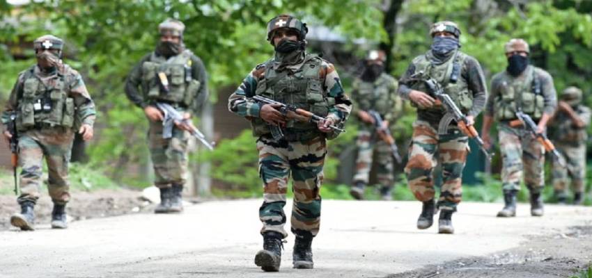 J&K: कुपवाड़ा में सुरक्षाबलों की बड़ी कार्रवाई, ऑपरेशन पिंपल के तहत 2 आतंकियों का किया सफाया