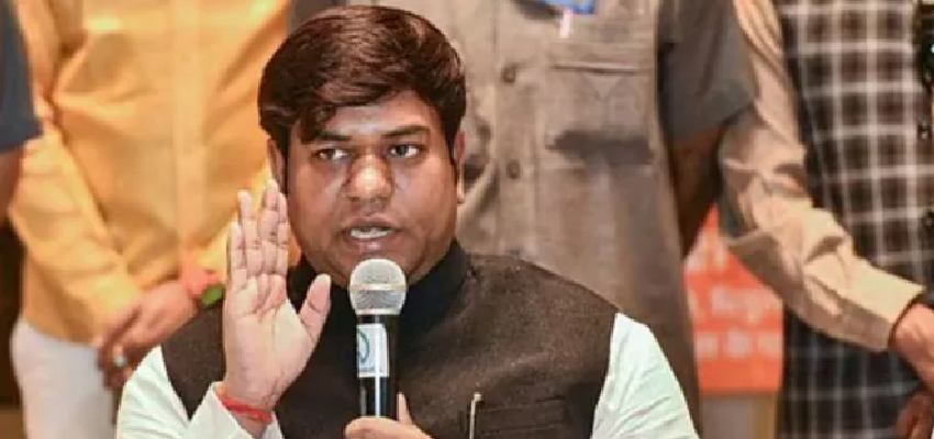 VIP को लगा बड़ा झटका...एक भी सीट पर नहीं खुला खाता, टूटता दिखा डिप्टी CM पद का सपना