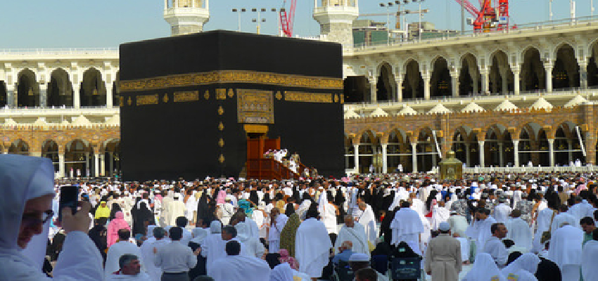 मक्का मदीना में मौत होने पर सरकार क्यों नहीं देती है मुआवजा, जानें शव का कैसे दी जाती अंतिम विदाई?