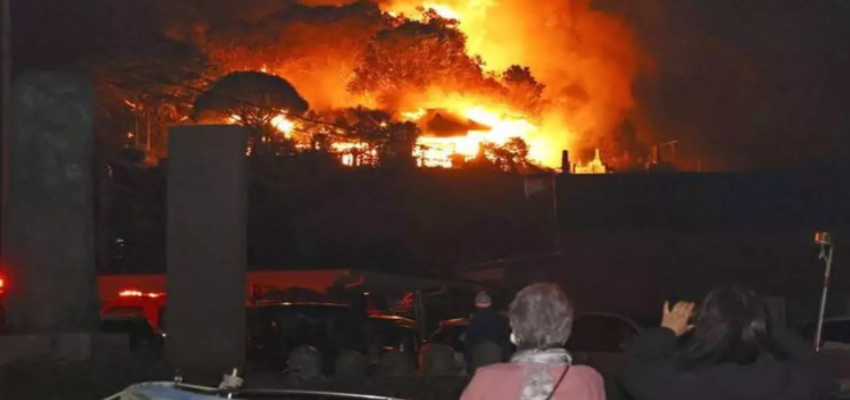 
												सैकड़ों लोग बेघर, बुज़ुर्ग लापता...जपान के ओइटा में भीषण आग ने मचाई तबाही, 170 से ज्यादा इमारतें जलीं