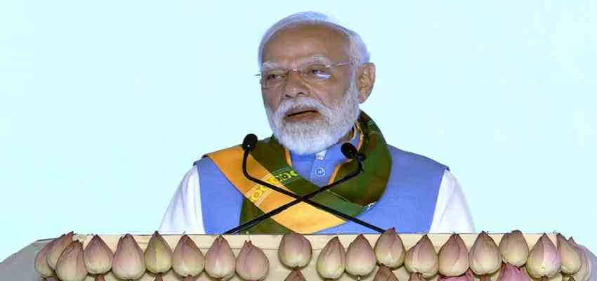 PM Modi in Tamil Nadu: कोयंबटूर में किसानों को पीएम मोदी दिया बड़ा तोहफा, कहा- संस्कृति, करुणा और रचनात्मकता की भूमि है