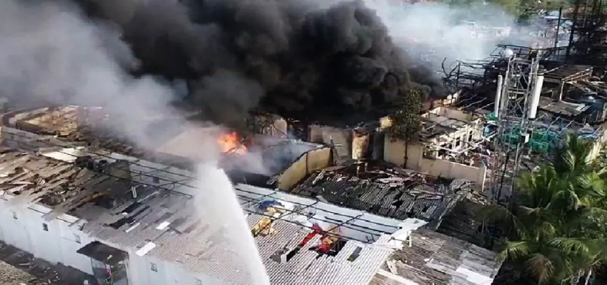 
							पाकिस्तान की फैक्ट्री में भयानक बॉयलर ब्लास्ट, 15 की मौत; रेस्क्यू जारी