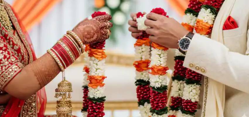 शादी में सिर्फ प्यार, खर्चा नहीं...महंगे तोहफे, फास्ट फूड और शराब पर लगी पाबंदी, इस शहर में लागू हुआ नया नियम