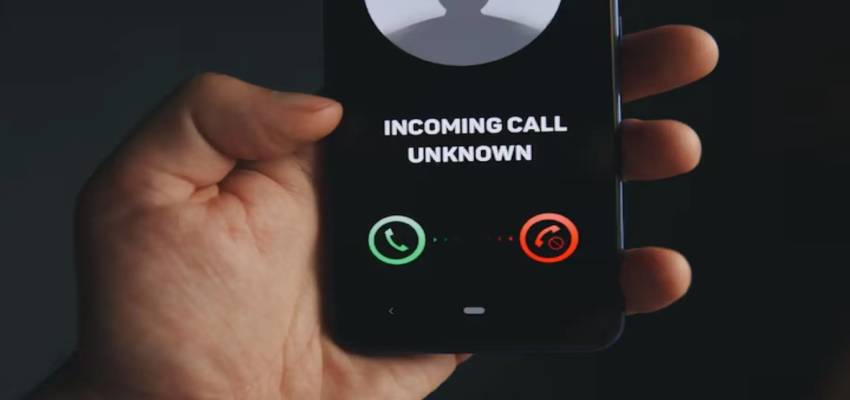 मोबाइल यूजर्स हो जाएं अलर्ट! TRAI ने ब्लॉक किए 21 लाख फोन नंबर्स, जारी की सुरक्षा टिप्स