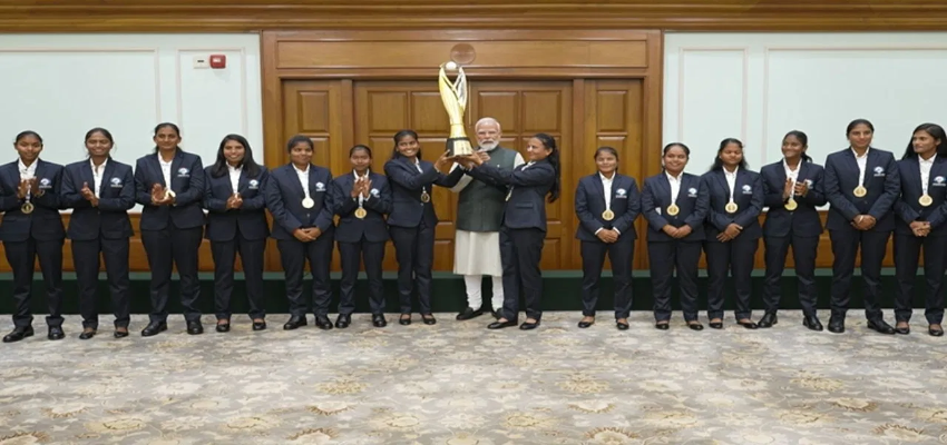 पीएम मोदी ने विश्व चैंपियन ब्लाइंड महिला क्रिकेट टीम से की मुलाकात, बोले-  एक बार फिर देश को...