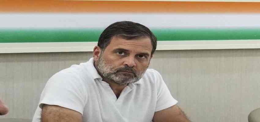 
							‘वे थके हुए, डरे हुए और गुस्से में हैं’ प्रदूषण को लेकर राहुल गांधी ने मोदी सरकार से किया सवाल