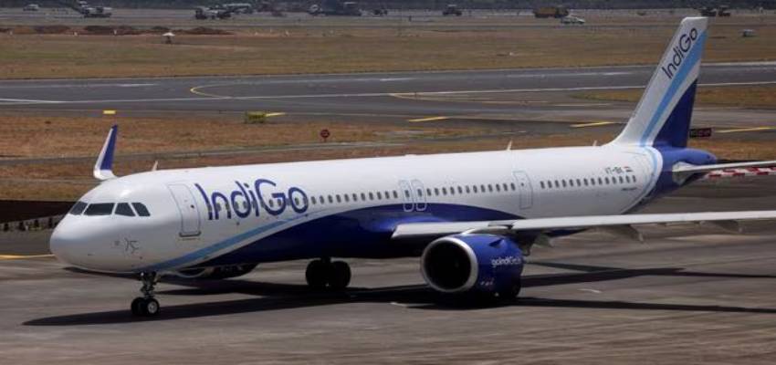 यात्रियों की मुश्किलें बरकरार...IndiGo की कई उड़ानें रद्द, अगले 2-3 दिन तक उथल-पुथल जारी रहने के आसार
