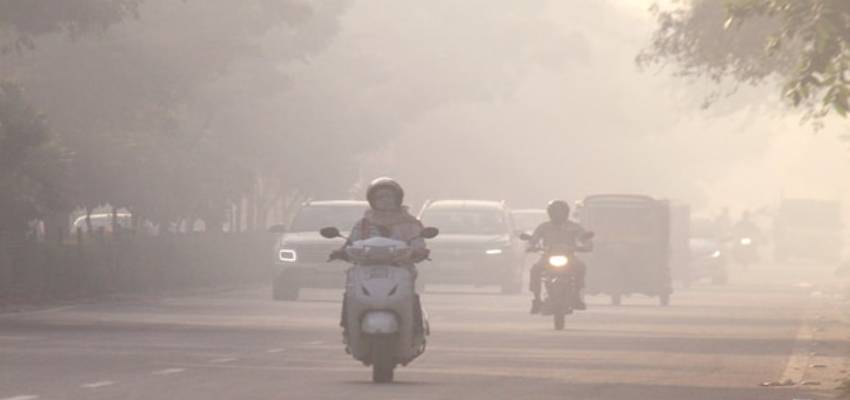 दिल्ली की जहरीली हवा से नहीं मिल रही राहत, AQI 300 के पार पहुंचा; जानें कैसा है आपके इलाके का हाल