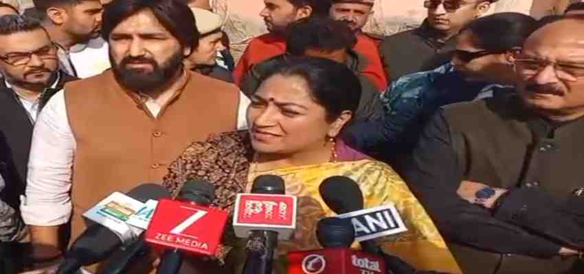 दिल्ली में सीएम रेखा गुप्ता EWS फ्लैट्स का किया निरीक्षण, कहा- जो पिछली सरकारों के राज में उनके लिए केवल बातें होती थीं