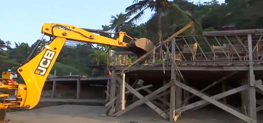 गोवा के 'द बर्निग क्लब' पर चला बुलडोजर, मालिक सौरभ लूथरा देश छोड़कर फरार