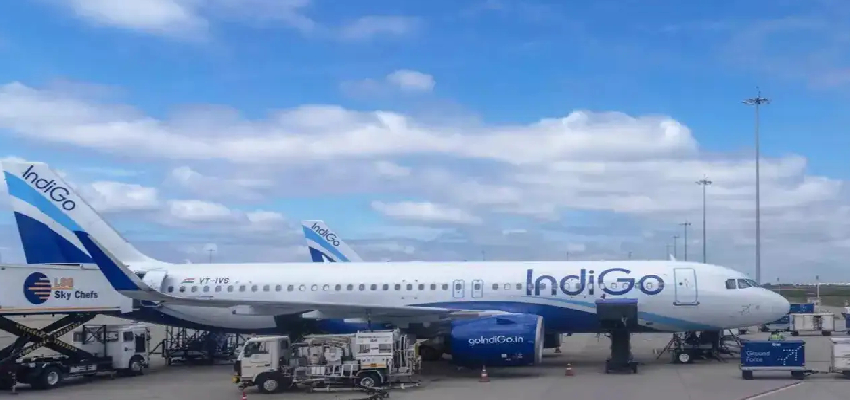इंडिगो ने किया यात्रियों के लिए बड़ा ऐलान, एक्स्ट्रा ट्रैवल वाउचर साथ देंगे 10 हजार रुपये का मुआवजा
