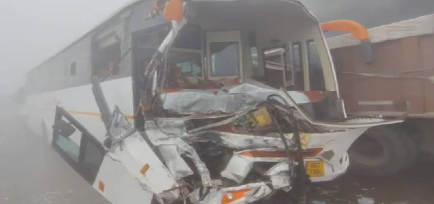 ग्रेटर नोएडा के बाद कोहरे की चपेट में हरियाणा का हाईवे, 4 बसों की भीषण टक्कर में कई जख्मी