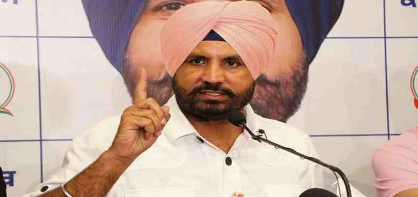 PUNJAB NEWS: कबड्डी खिलाड़ी पर फायरिंग की वड़िंग ने की निंदा, कहा- AAP सरकार ने गैंगस्टरों के आगे घुटने टेक दिए