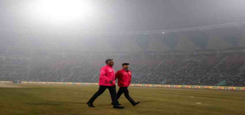 India vs South Africa:  कोहरे की भेंट चढ़ा चौथा टी20 मुकाबला, नहीं हो सका भारत और दक्षिण अफ्रीका के बीच मैच