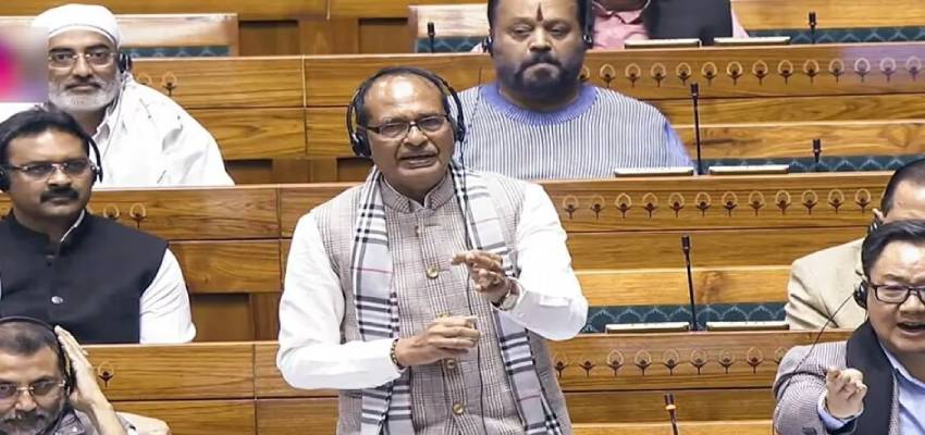 विपक्षी दल के हंगामे के बीच पास हुआ VB-G RAM G बिल, लोकसभा के बाद राज्यसभा से भी मिली मंजूरी