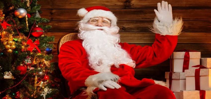 
							Santa Claus: लाल सूट, सफेद दाढ़ी…लेकिन सांता हमेशा लड़का ही क्यों? आज मिलेगा जवाब