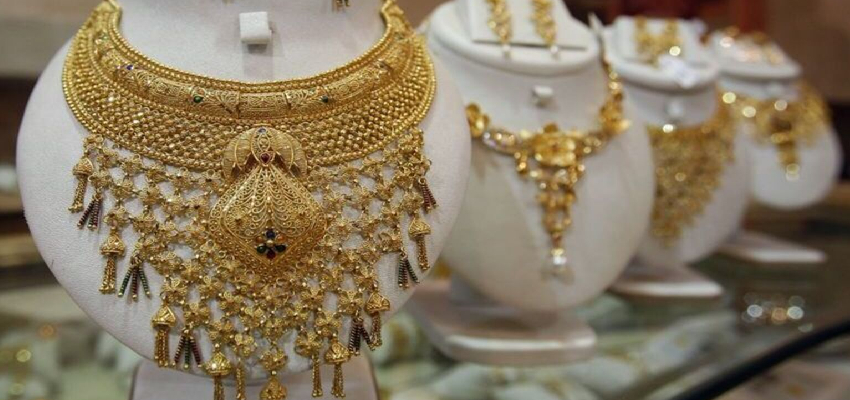 
							Gold-Silver Rate: चांदी की कीमत की कीमत में आई जबरदस्त उछाल, जानें सोने का कितना बढ़ा दाम