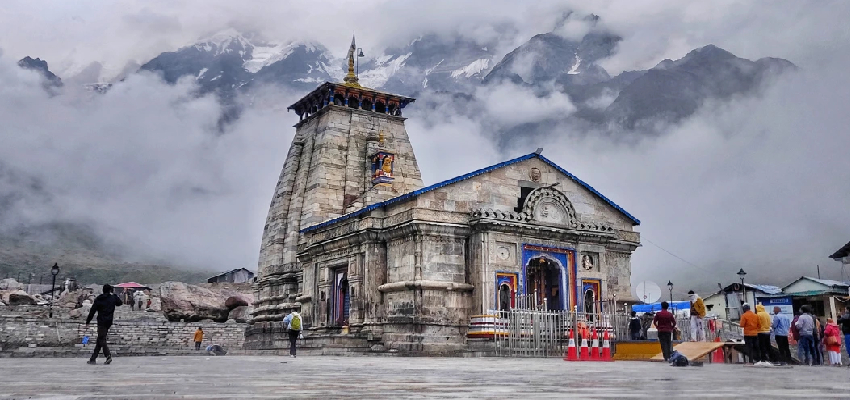 केदारनाथ में बर्फबारी का इंतजार, लोगों ने जताई चिंता, जानें क्या कहते हैं विशेषज्ञ