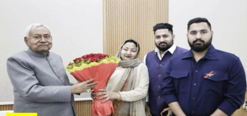 
							क्या अनंत सिंह को जेल से बाहर निकालने की हो रही कवायद, पत्नी और बेटे ने सीएम नीतीश से की मुलाकात