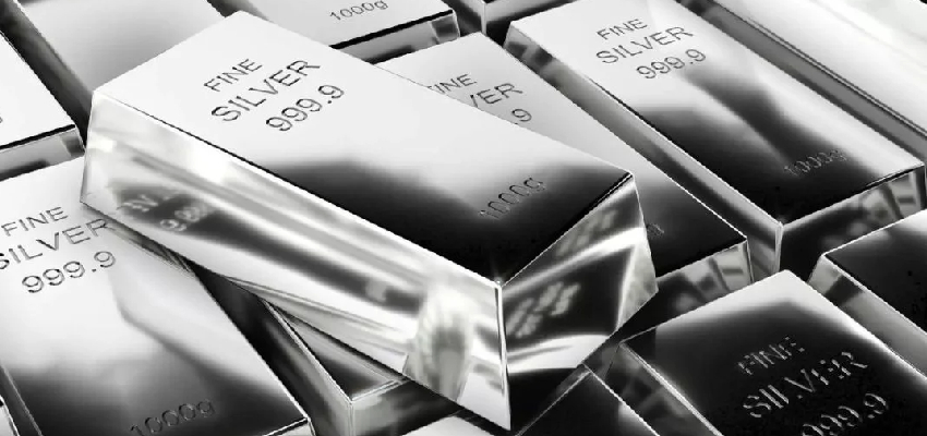 
							नए साल पर आई बड़ी खुशखबरी , सस्ती हुई चांदी,  कीमतों में आई भारी गिरावट