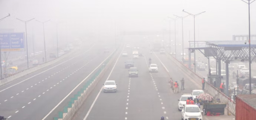 घने कोहरे और शीतलहर की चपेट में उत्तर भारत, दिल्ली NCR में जारी हुआ ऑरेंज अलर्ट