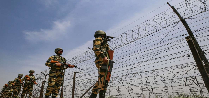 पाक ने फिर की कायराना हरकत, ड्रोन के जरिए भेजा गोला बारूद , सेना ने चलाया सर्च ऑपरेशन