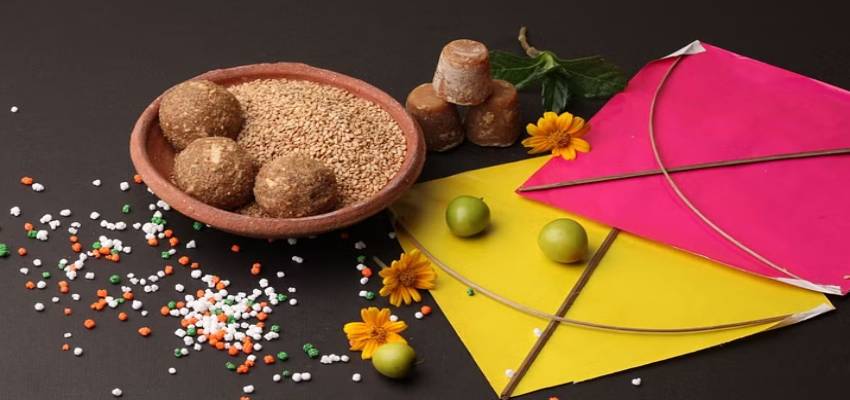 
								Makar Sankranti 2026: मकर संक्रांति पर बन रहे 3 दुर्लभ योग, इन उपायों से दूर होंगे कष्ट और बदलेगी किस्मत